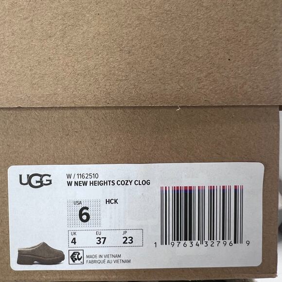 UGG New Heights Cozy Clog Suede Upper Platform Mule Brown Women's 6 - Picture 11 of 11
